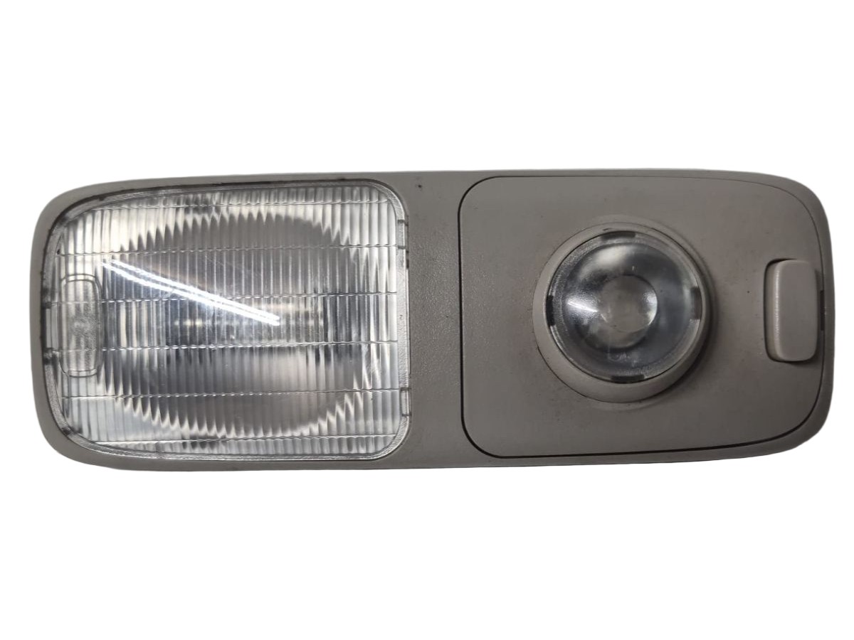 LAMPKA OŚWIETLENIA WNĘTRZA KABINY DAF XF 106