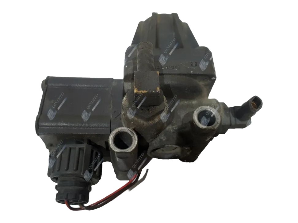 ZAWÓR CIŚNIENIA AD BLUE ADBLUE MERCEDES ACTROS MP2 MP3 A0044310306 — zdjęcie 1 z 3