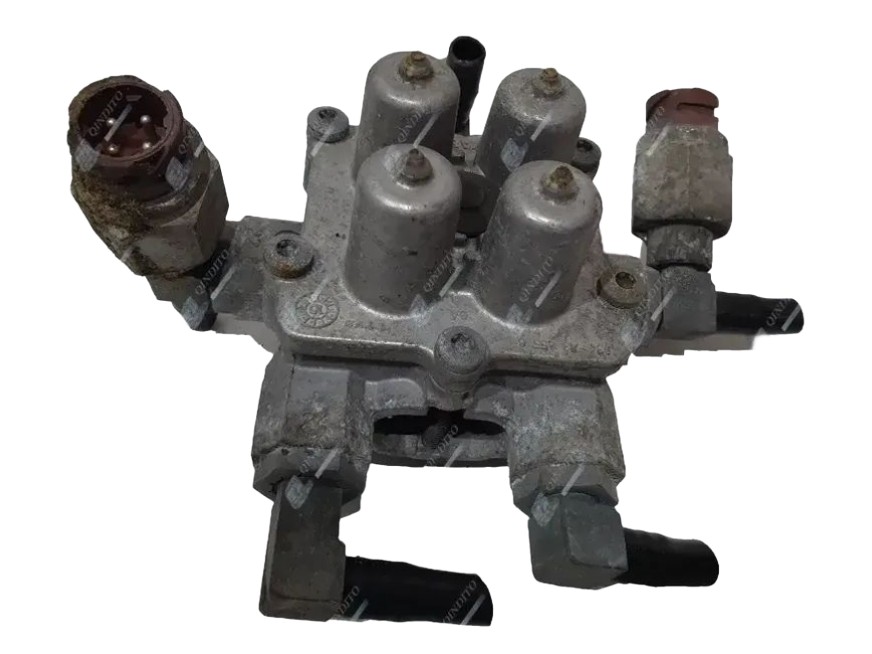 ZAWÓR CZTEROOBWODOWY MAN TGS 81521516098 WABCO 9347144000 — zdjęcie 1 z 3